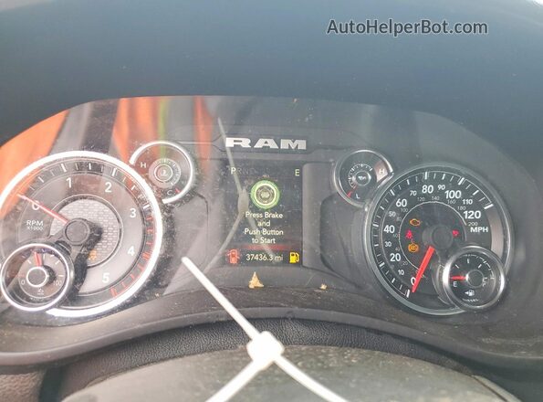 3C63RRGL8RG128770 2024 RAM 3500 White Instrument cluster view