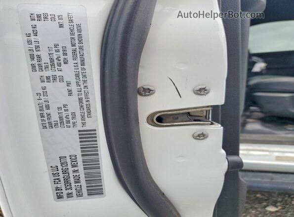 3C63RRGL8RG128770 2024 RAM 3500 White Engine compartment view