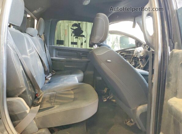 3C63RRGLXNG112838 2022 RAM 3500 Black Vista de los asientos traseros