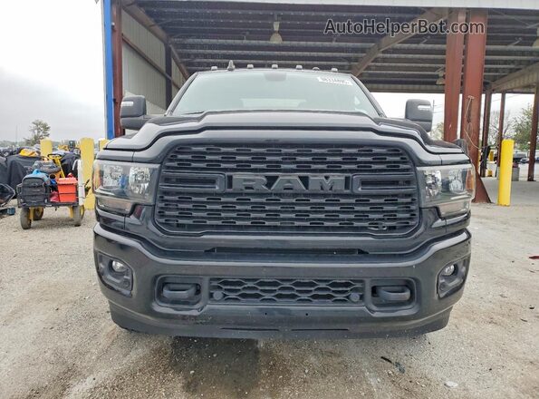 3C63RRHL4RG137982 2024 RAM 3500 Black Вид спереду