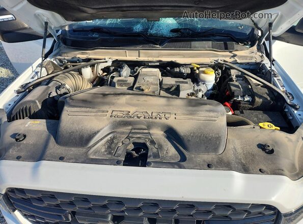 3C63RRHLXRG187236 2024 RAM 3500 Белый Вид задней части салона