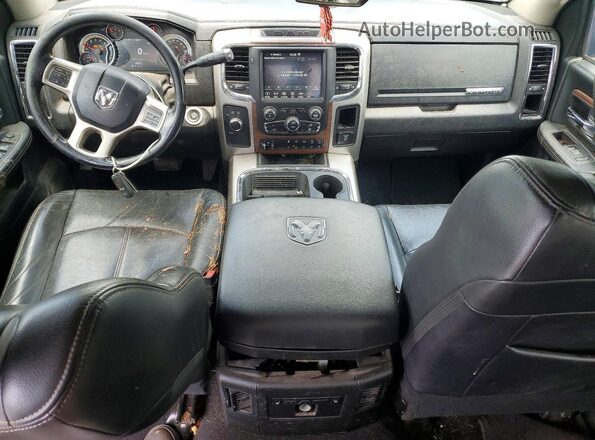3C63RRJL1JG408446 2018 RAM 3500 Silver წინა პანელის ხედი