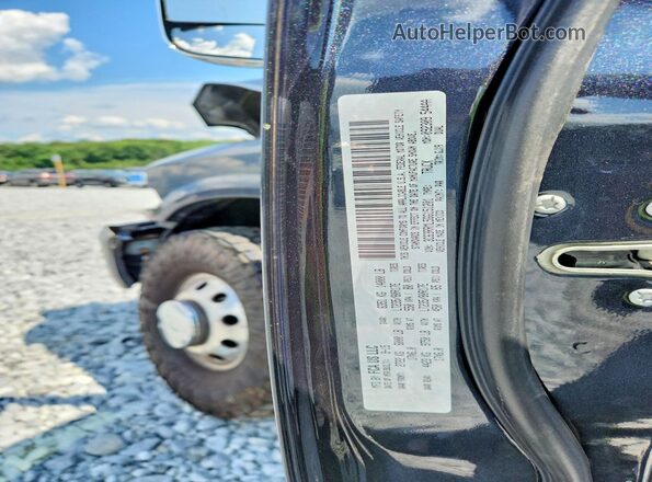 3C63RRML5GG151201 2016 RAM 3500 Charcoal Շարժիչի բաժամունքի տեսք