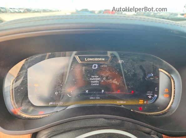 3C63RRNL0PG532243 2023 RAM 3500 White Instrument cluster view