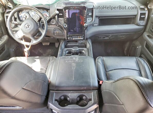 3C63RRPL0NG162504 2022 RAM 3500 White Widok deski rozdzielczej