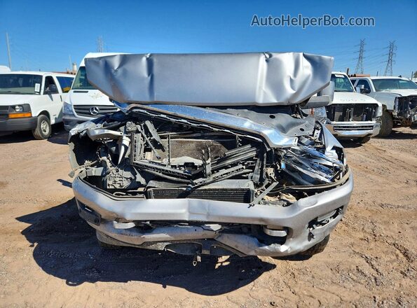 3C63RRRL3KG708429 2019 RAM 3500 Silver Front view