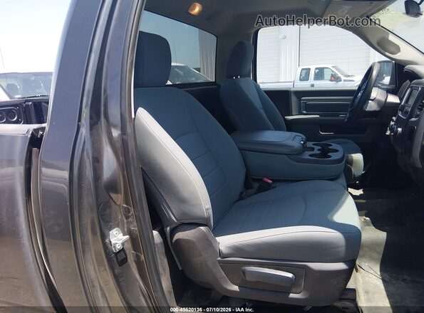 3C6JR6AG2HG708189 2017 RAM 1500 Gray Widok naklejki z numerem VIN