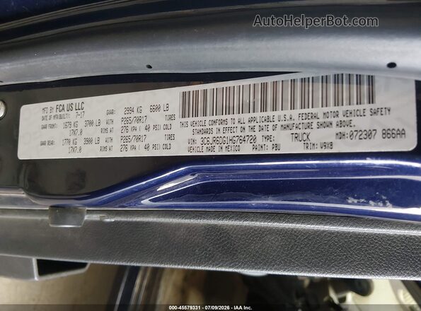 3C6JR6DG1HG764720 2017 RAM 1500 Blue ძრავის განყოფილების ხედი