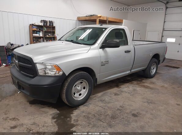 3C6JR6DG2KG511185 2019 RAM 1500 CLASSIC Silver წინა მარცხენა ხედი სამი მეოთხედიდან