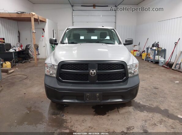 3C6JR6DG2KG511185 2019 RAM 1500 CLASSIC Silver ხელსაწყოთა პანელის ხედი