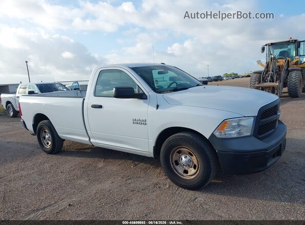 3C6JR6DG3HG664666 2017 RAM 1500 White უკანა სალონის ხედი