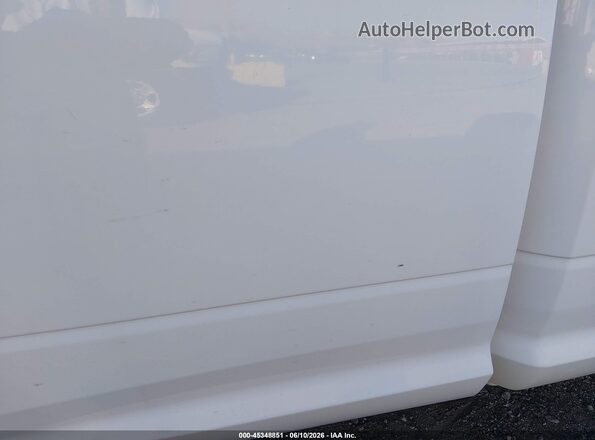 3C6JR6DG6KG588786 2019 RAM 1500 CLASSIC White Вид спереду