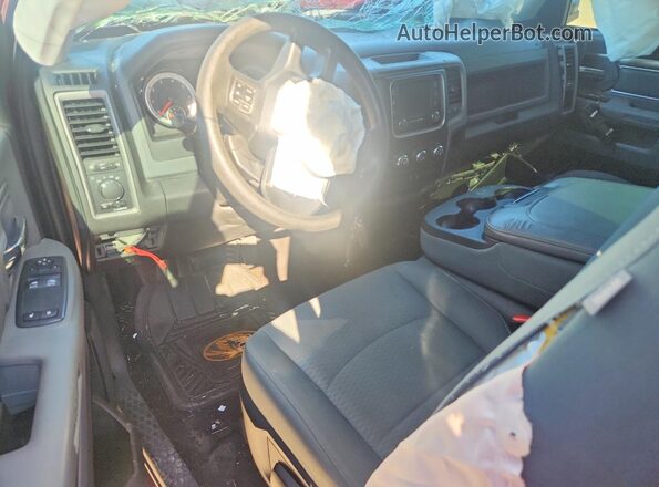 3C6JR7AT2HG548950 2017 RAM 1500 Red Dashboard view