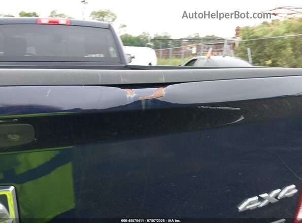 3C6JR7DG1HG704734 2017 RAM 1500 Синий Вид щитка приборов