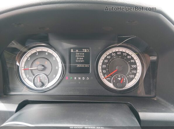 3C6JR7DG1JG238552 2018 RAM 1500 Navy Հետևի նստատեղերի տեսք