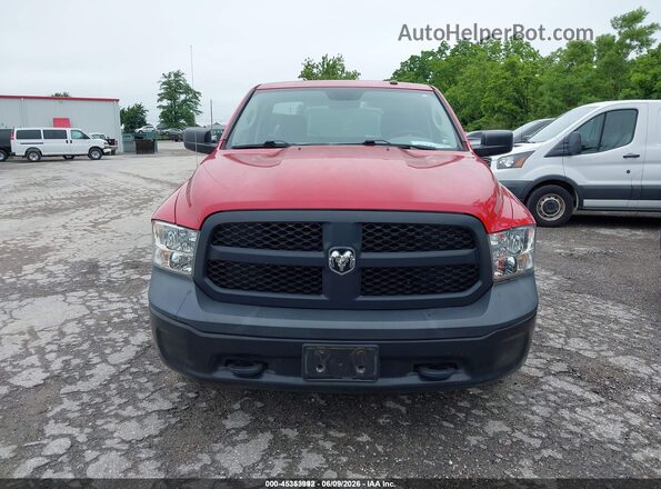 3C6JR7DG3HG765356 2017 RAM 1500 Red Вид спереду