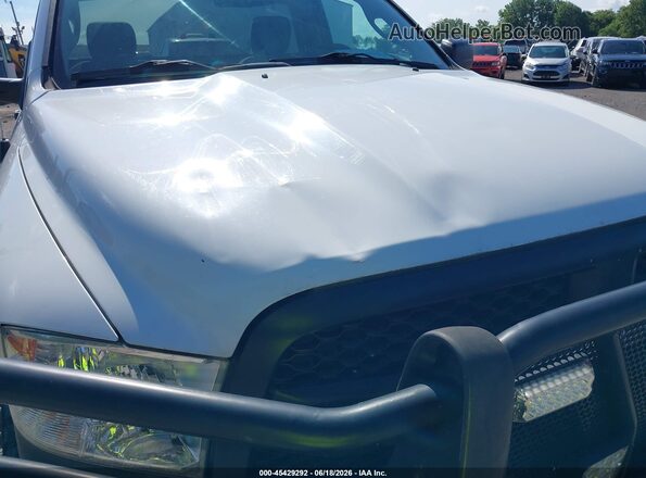 3C6JR7DG5GG257694 2016 RAM 1500 White ხელსაწყოთა პანელის ხედი