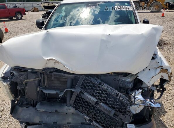 3C6JR7DG9NG258909 2022 RAM 1500 White უკანა სალონის ხედი