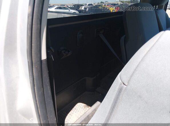 3C6JR7DT4HG535872 2017 RAM 1500 Silver VIN կոդի պիտակի տեսք