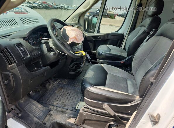 3C6LRVAG2ME568556 2021 RAM PROMASTER Two Tone Front interior view