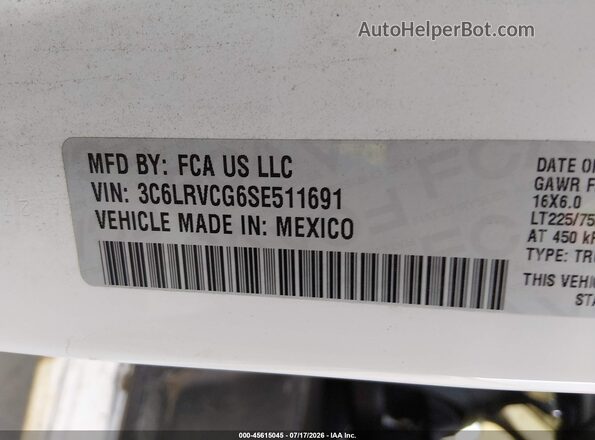 3C6LRVCG6SE511691 2025 RAM PROMASTER 2500 White Widok komory silnika