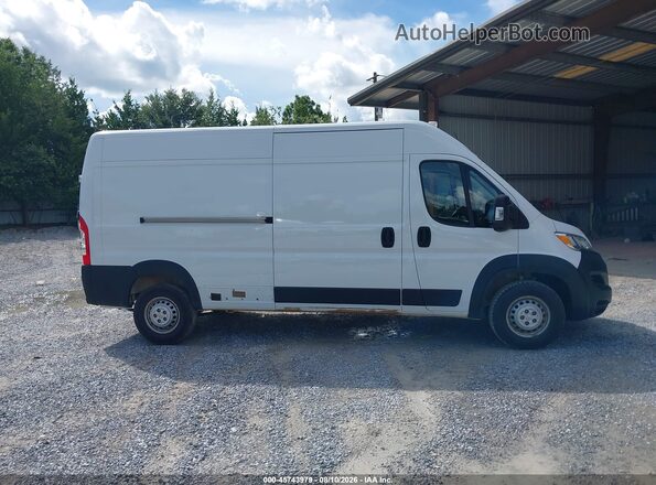 3C6LRVDG0SE513421 2025 RAM PROMASTER 2500 White Սալոնի հետևի տեսք