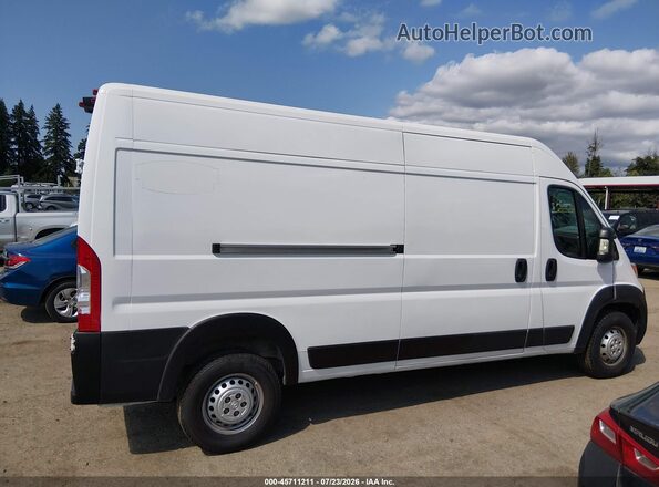 3C6LRVDG5PE605969 2023 RAM PROMASTER 2500 White Vista interior trasera