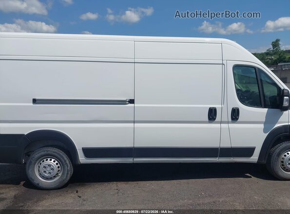 3C6LRVDG8RE136766 2024 RAM PROMASTER 2500 White Rear interior view