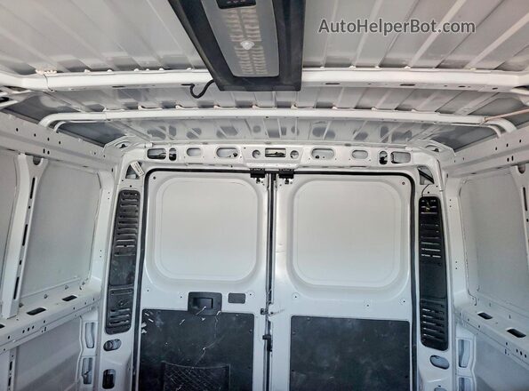 3C6LRVNG7SE556474 2025 RAM PROMASTER White Հետևի նստատեղերի տեսք
