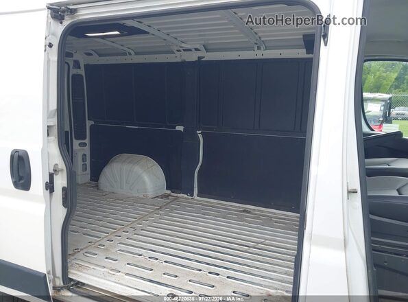 3C6LRVVG2SE518974 2025 RAM PROMASTER 2500 White Vista de la etiqueta del VIN