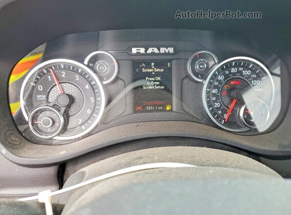 3C6MR5AJ2RG269807 2024 RAM 2500 White Instrument cluster view