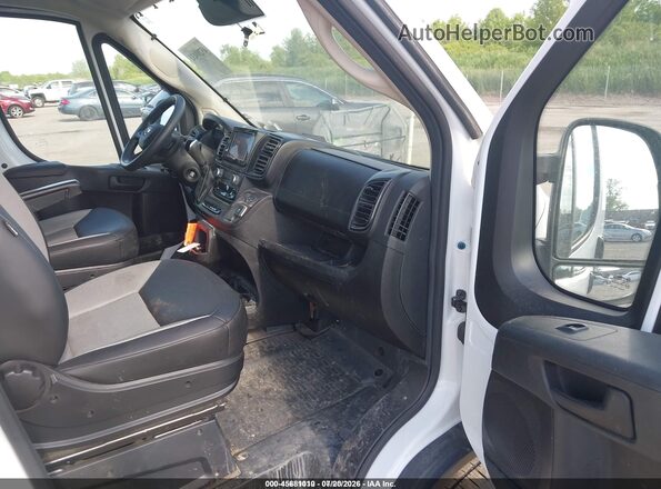 3C6MRVJG7SE517877 2025 RAM PROMASTER 3500 White Вид салону спереду