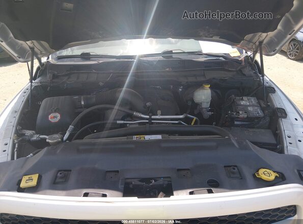 3C6RR6KT0GG354976 2016 RAM 1500 Silver Вид ззаду