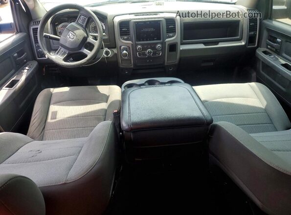 3C6RR6KT1MG586806 2021 RAM 1500 Синий Вид панели приборов