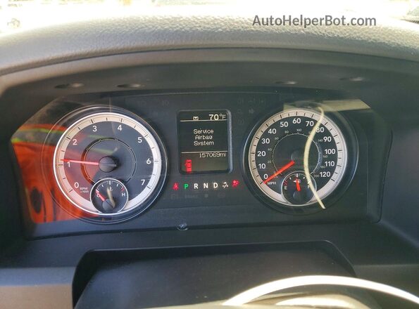 3C6RR6KT8GG197763 2016 RAM 1500 Угольный Вид щитка приборов