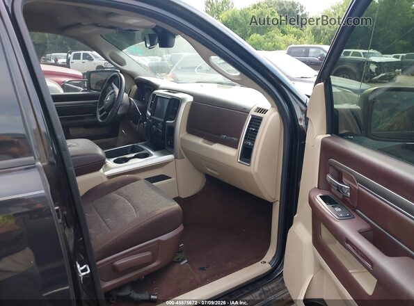 3C6RR6LT0HG636972 2017 RAM 1500 Black Front interior view