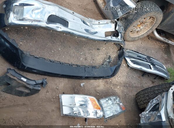 3C6RR6LT0HG636972 2017 RAM 1500 Black Instrument cluster view