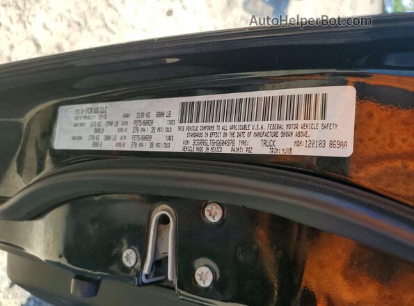 3C6RR6LT6HG604978 2017 RAM 1500 Черный Вид подкапотного пространства