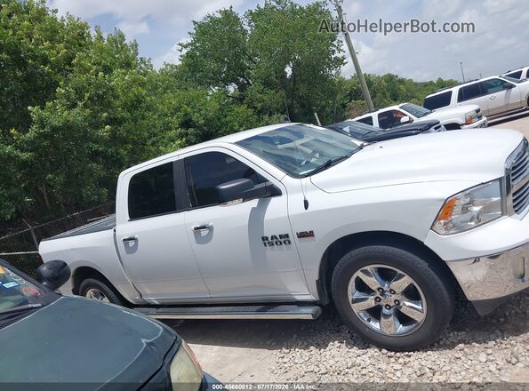 3C6RR6LT9HG521335 2017 RAM 1500 White Vista interior trasera