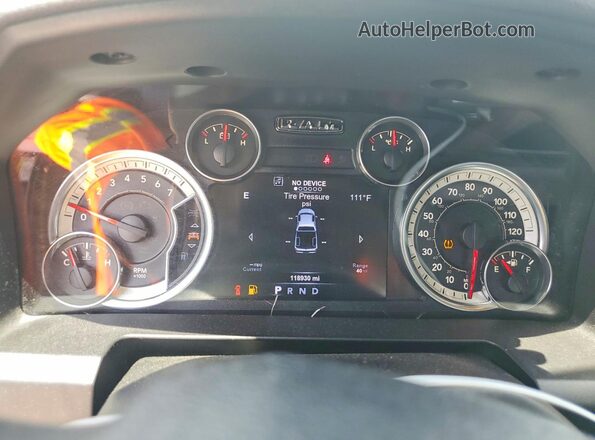 3C6RR6LTXHG510733 2017 RAM 1500 Gray Սարքավորումների վահանակի տեսք