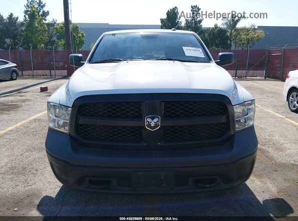 3C6RR7KG2LG270192 2020 RAM 1500 CLASSIC White Widok wnętrza z tyłu