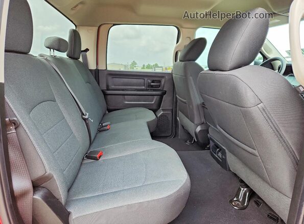 3C6RR7KG8NG310780 2022 RAM 1500 Красный Вид задних сидений