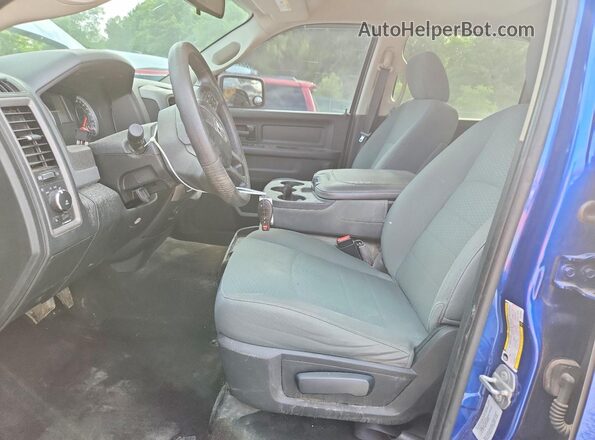 3C6RR7KT1GG163864 2016 RAM 1500 Blue Widok wnętrza z przodu