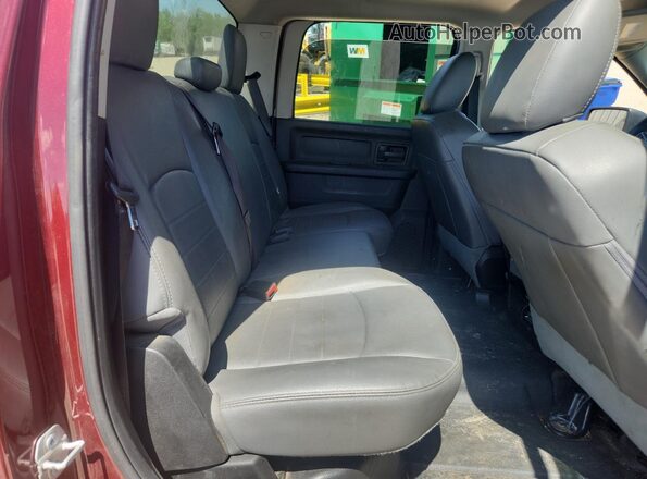 3C6RR7KT8LG132010 2020 RAM 1500 Maroon Vista interior trasera