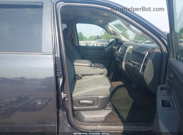 3C6RR7KTXHG646285 2017 RAM 1500 Black Vista interior delantera