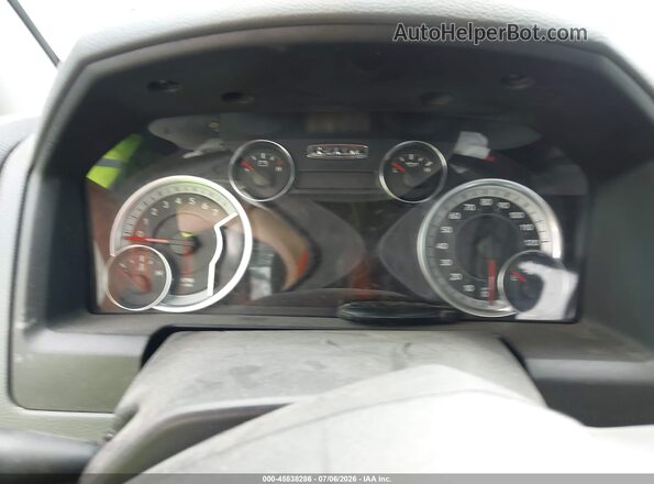 3C6RR7LT1HG784571 2017 RAM 1500 Gray უკანა სავარძლების ხედი