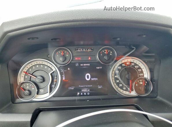3C6RR7LT2HG506570 2017 RAM 1500 Угольный Вид щитка приборов