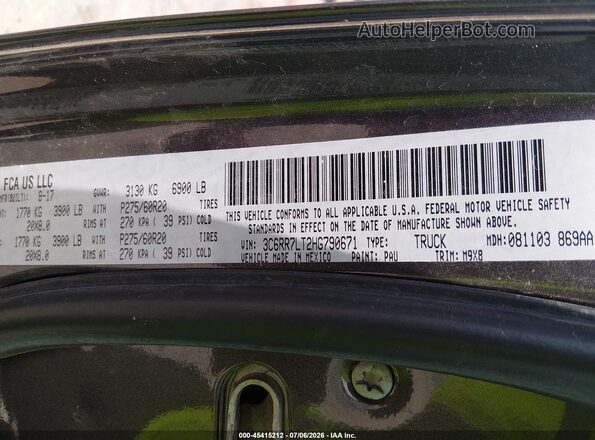 3C6RR7LT2HG790671 2017 RAM 1500 Gray Vista del compartimento del motor