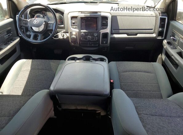 3C6RR7LT4LG152298 2020 RAM 1500 Угольный Вид панели приборов