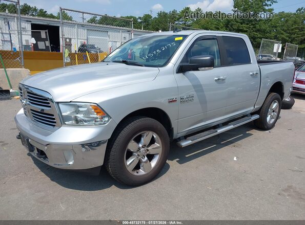 3C6RR7LT5GG194534 2016 RAM 1500 Серебряный Передняя левая четверть